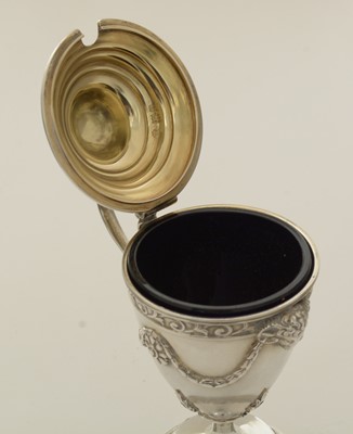 Lot 63 - A late Victorian silver mustard pot