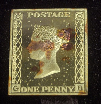 Lot 959 - Hallmarks Replica Limited The Penny Black and The £1 Machin stamp replicas