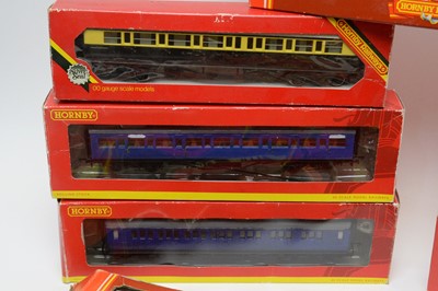 Lot 4 - Hornby 00-gauge rolling stock, all boxed.