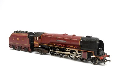 Lot 6 - Hornby 00-gauge locomotives and their tenders.