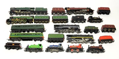 Lot 8 - Hornby, Tri-ang, and other 00-gauge locomotives and tenders