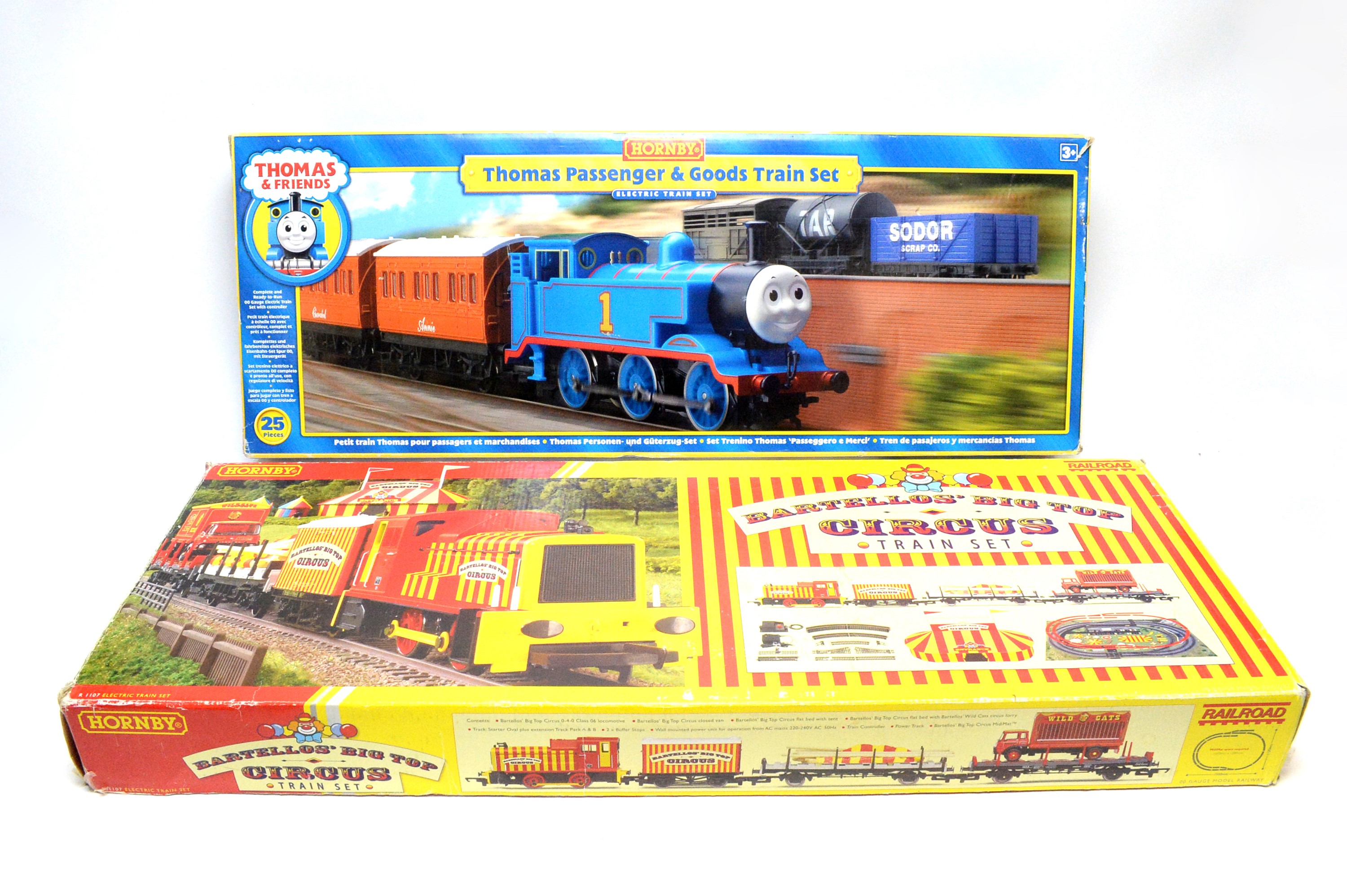 Hornby thomas passenger and goods train set online