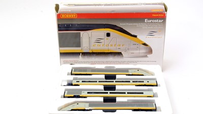 Lot 105 - Hornby 00-gauge Eurostar train pack, and another