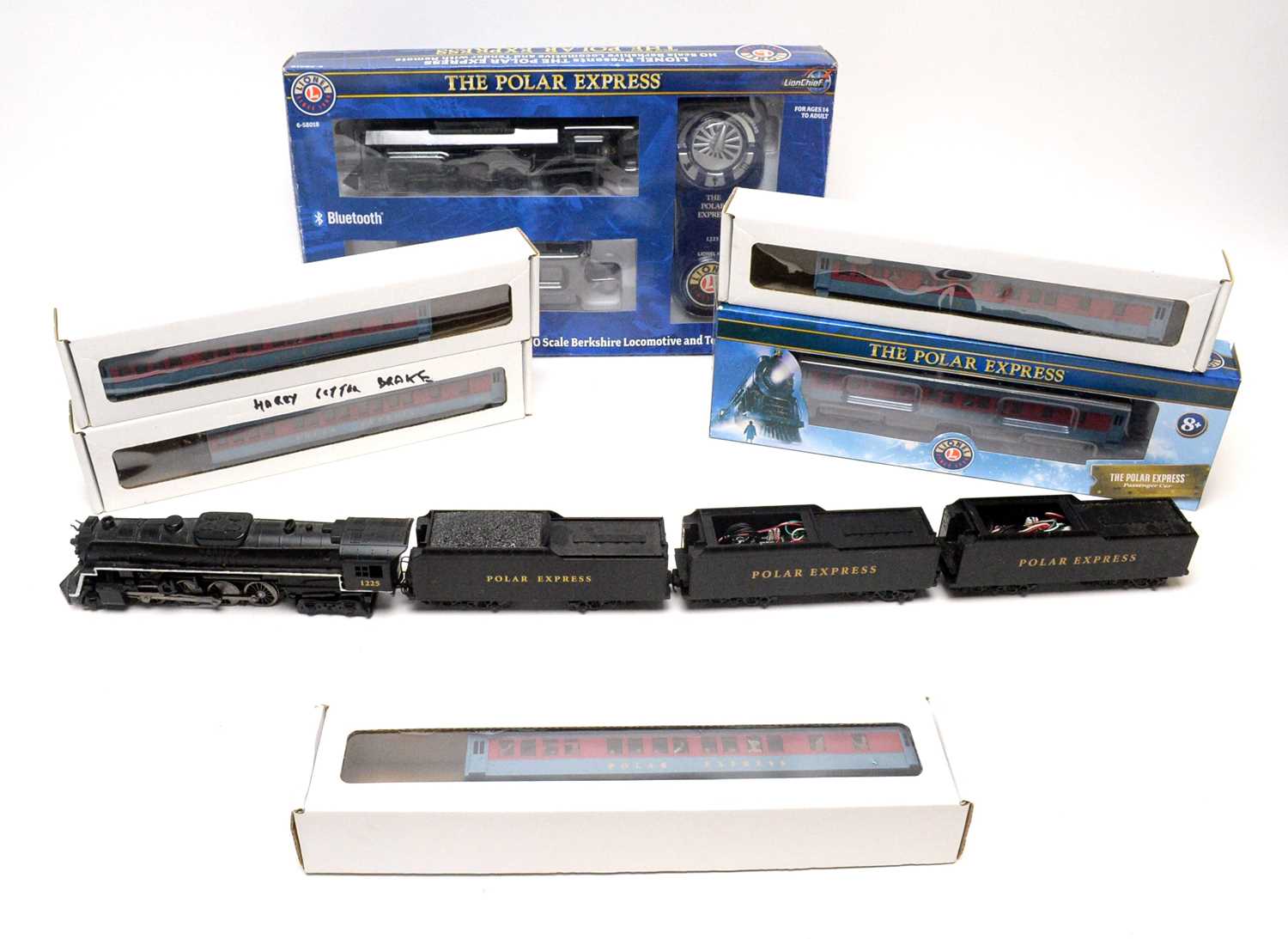 Lot 31 - The Polar Express locomotives and rolling stock.