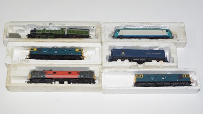 Lot 74 - Six assorted 00-gauge locomotives
