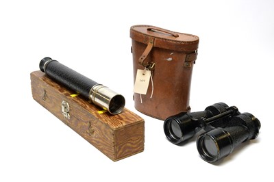 Lot 996 - A pair of military binoculars and a telescope.