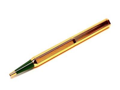 Lot 1175 - An Alfred Dunhill gold-plated and green enamelled ballpoint pen