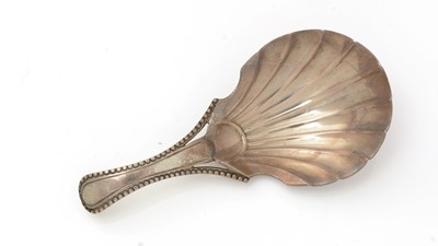 Lot 364 - A George III silver caddy spoon