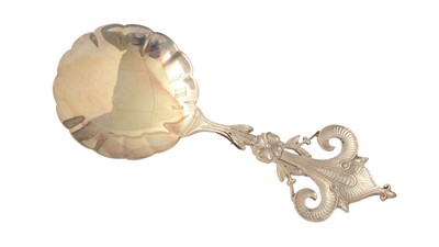 Lot 368 - An early 20th century American silver caddy spoon