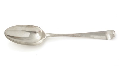 Lot 340 - A George III silver fancy-back tablespoon