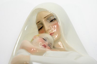 Lot 942 - A 1930s Lenci 'Madonna and Child' figure