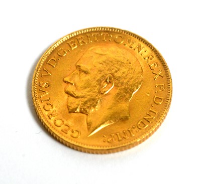 Lot 183 - A George V gold sovereign