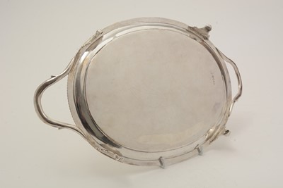 Lot 164 - A George III silver small two-handled oval tray