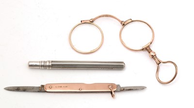 Lot 462 - A late Victorian penknife; a Victorian dip-pen; and a pair of lorgnettes
