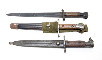 Lot 1082 - Three bayonets, British, Italian and Egyptian