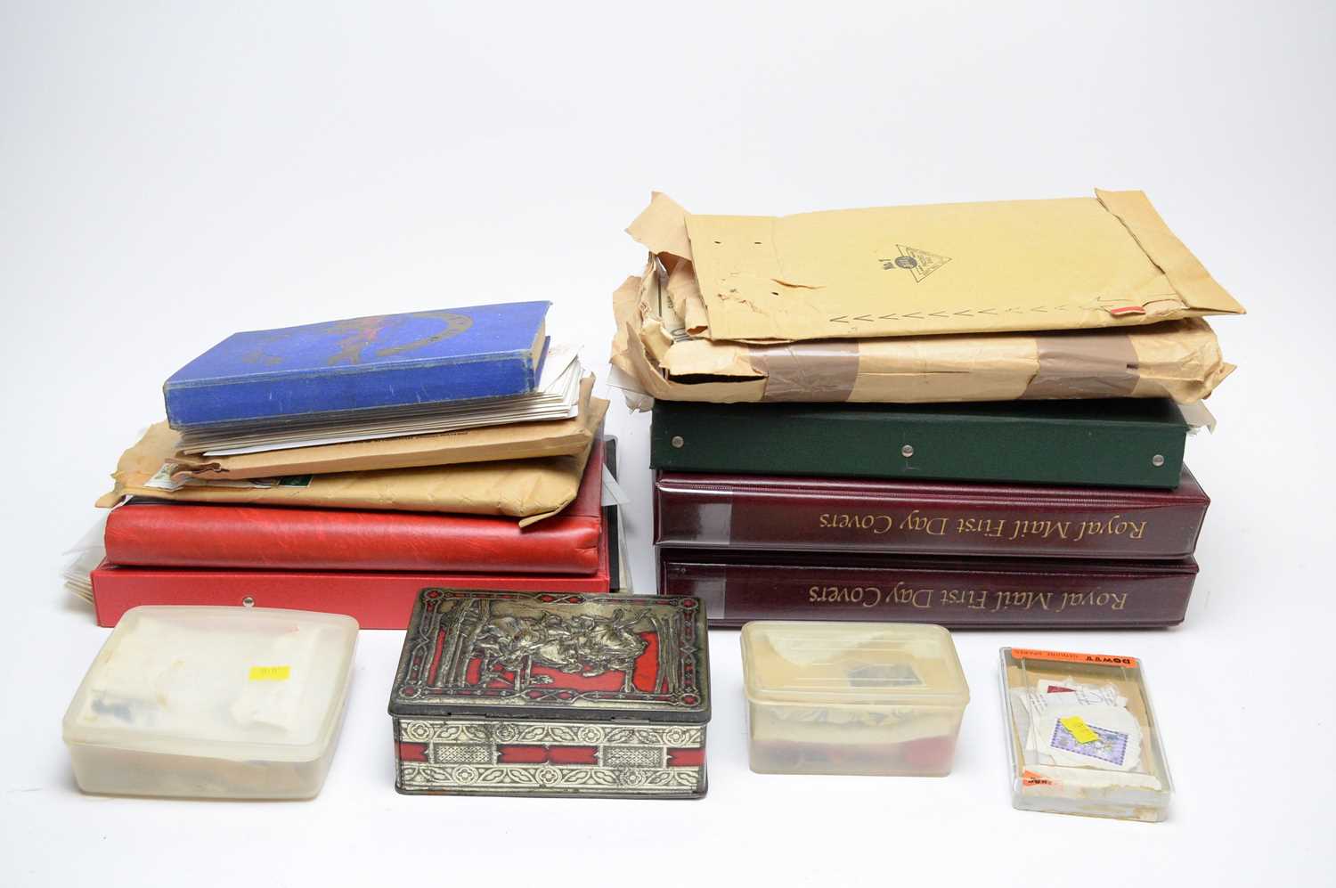 Lot 514 - A collection of British and world stamps