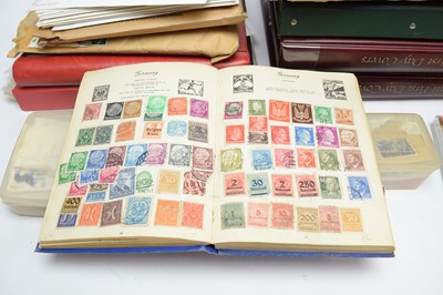 Lot 514 - A collection of British and world stamps