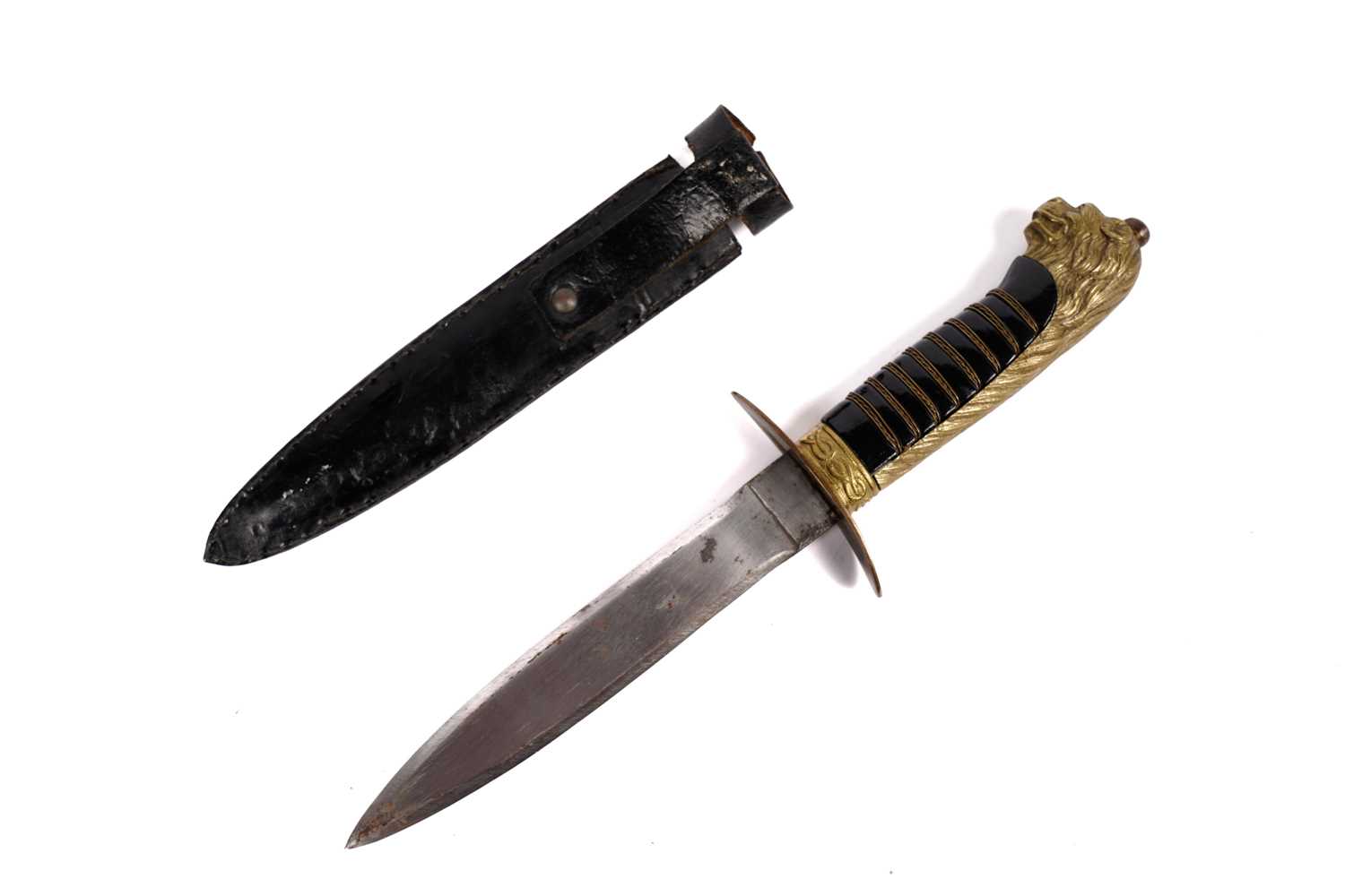 Lot 851 - An Italian Fascist Youth Naval dagger
