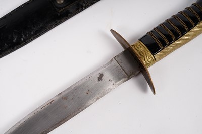 Lot 851 - An Italian Fascist Youth Naval dagger