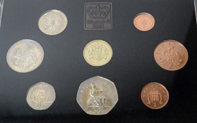 Lot 834 - A collection of Royal Mint annual proof coins sets