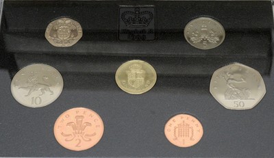 Lot 836 - A collection of Royal Mint annual proof coins sets