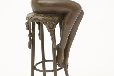 Lot 751 - After Chiparus: a patinated bronze female nude