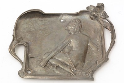 Lot 745 - An Art Nouveau pewter card tray and two ink wells