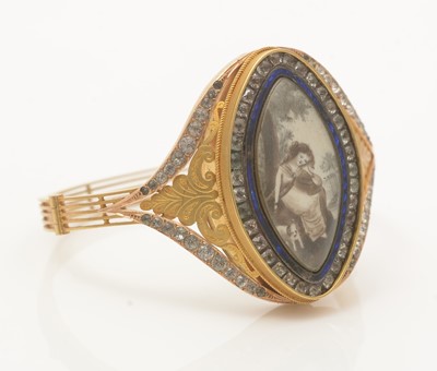 Lot 622 - A late 18th/early 19th Century mourning bangle