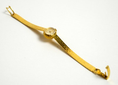 Lot 110 - An 18ct yellow gold cocktail watch by Marvin