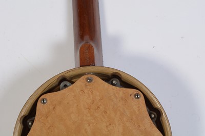 Lot 784 - Keech banjulele banjo