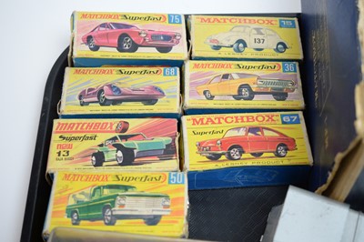 Lot 332 - A collection of diecast model vehicles