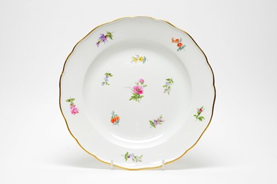 Lot 354 - A group 20th century Meissen