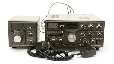 Lot 585 - A Kenwood TS-820 shortwave receiver etc