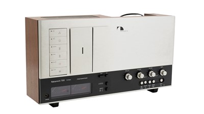 Lot 1001 - A Nakamichi 700 cassette deck