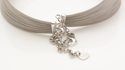 Lot 766 - An 18ct white gold and Mabe pearl choker necklace