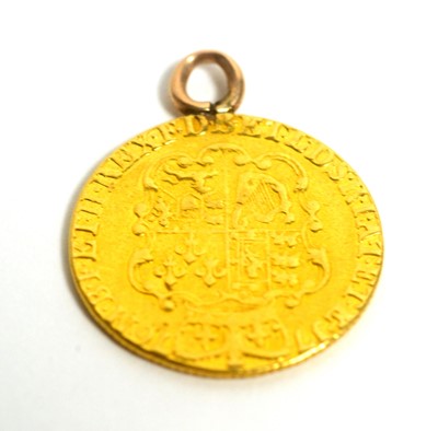 Lot 136 - A George III gold guinea pendant, 1776