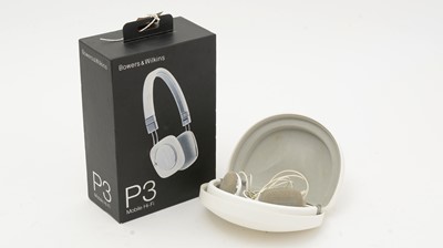 Lot 951 - A pair of B&W P3 headphones