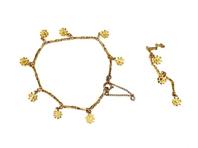 Lot 213 - A 14ct gold anklet or bracelet