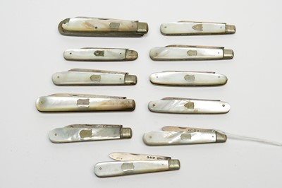 Lot 213 - A collection of Victorian and later silver-bladed fruit knives