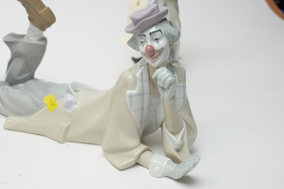 Lot 396 - A Lladro decorative ceramic ‘Payaso Acostado’ lying clown figure