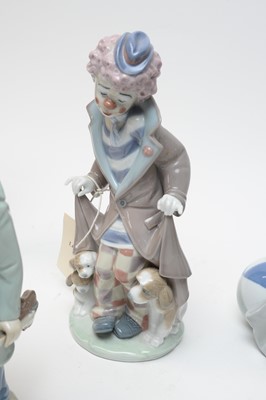 Lot 396 - A Lladro decorative ceramic ‘Payaso Acostado’ lying clown figure