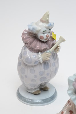 Lot 400 - A collection of Lladro decorative ceramic clown figures