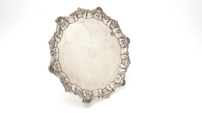 Lot 213 - A George V silver salver