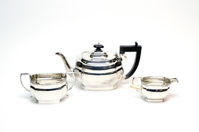 Lot 246 - A 1930s silver tea service, by Joseph Gloster