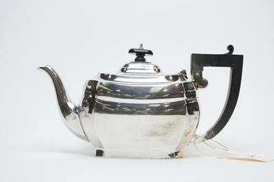 Lot 246 - A 1930s silver tea service, by Joseph Gloster