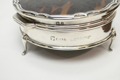 Lot 247 - A selection of silver items
