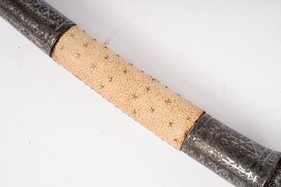 Lot 850 - A 19th Century Dha sword, Burmese