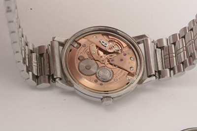 Lot 553 - Omega Seamaster 600: a steel cased manual-wind wristwatch