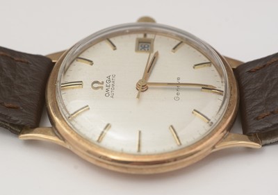 Lot 558 - Omega Geneve: a 9ct yellow gold cased automatic wristwatch