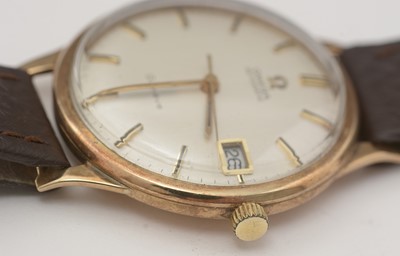 Lot 558 - Omega Geneve: a 9ct yellow gold cased automatic wristwatch